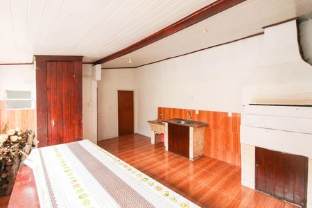 Área gourmet de casa à venda com 2 quartos, 200m² em Harmonia, Canoas