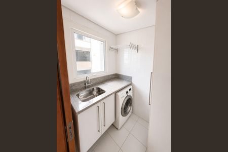 Apartamento para alugar com 75m², 1 quarto e 1 vaga