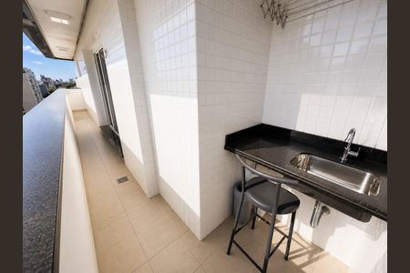 Apartamento para alugar com 75m², 1 quarto e 1 vaga