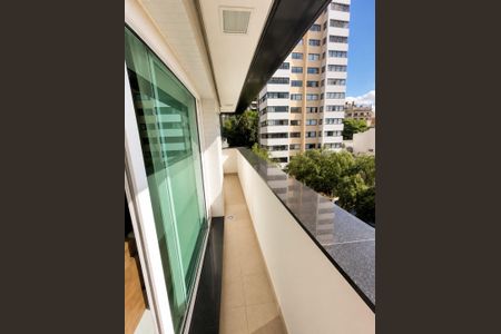 Apartamento para alugar com 75m², 1 quarto e 1 vaga