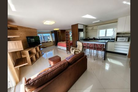 Apartamento para alugar com 75m², 1 quarto e 1 vaga