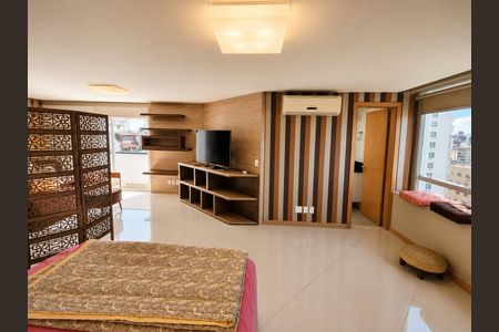 Apartamento para alugar com 75m², 1 quarto e 1 vaga