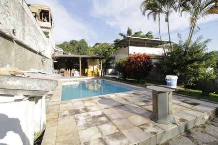 Casa para alugar com 381m², 7 quartos e 3 vagasPiscina