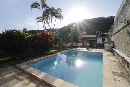 Casa para alugar com 381m², 7 quartos e 3 vagasPiscina