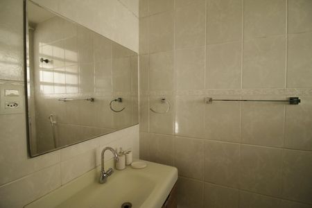 Casa para alugar com 381m², 7 quartos e 3 vagasBanheiro