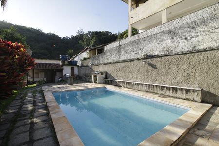 Casa para alugar com 381m², 7 quartos e 3 vagasPiscina