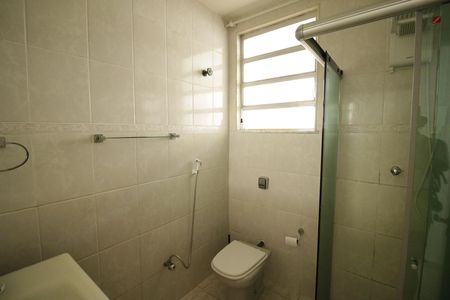 Casa para alugar com 381m², 7 quartos e 3 vagasBanheiro