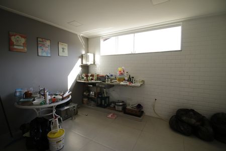 Casa para alugar com 381m², 7 quartos e 3 vagasCozinha