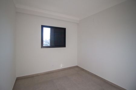 Apartamento para alugar com 67m², 2 quartos e 2 vagasQuarto 