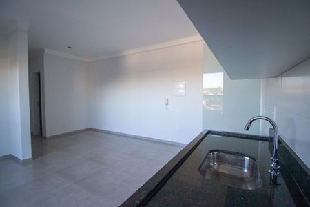 Apartamento para alugar com 60m², 2 quartos e 2 vagas Apartamento para alugar com 60m², 2 quartos e 2 vagasCozinha