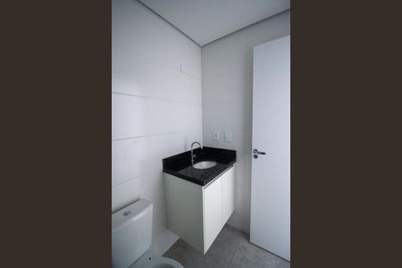 Apartamento para alugar com 61m², 2 quartos e 2 vagas Apartamento para alugar com 61m², 2 quartos e 2 vagasBanheiro