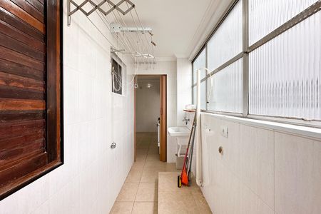 Apartamento à venda com 110m², 3 quartos e 1 vaga Apartamento à venda com 110m², 3 quartos e 1 vagaÁrea de Serviço