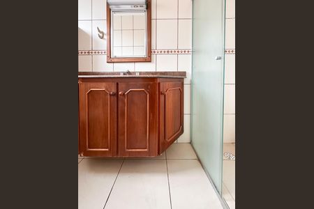 Apartamento à venda com 110m², 3 quartos e 1 vaga Apartamento à venda com 110m², 3 quartos e 1 vagaBanheiro da Suíte 1