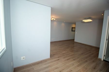 Apartamento para alugar com 73m², 2 quartos e 2 vagas Apartamento para alugar com 73m², 2 quartos e 2 vagasSala de TV