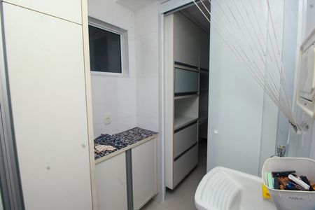 Apartamento para alugar com 73m², 2 quartos e 2 vagas Apartamento para alugar com 73m², 2 quartos e 2 vagasÁrea de Serviço