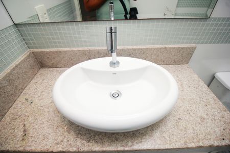Apartamento para alugar com 73m², 2 quartos e 2 vagas Apartamento para alugar com 73m², 2 quartos e 2 vagasBanheiro da Suíte