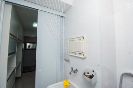 Apartamento para alugar com 73m², 2 quartos e 2 vagas Apartamento para alugar com 73m², 2 quartos e 2 vagasÁrea de Serviço