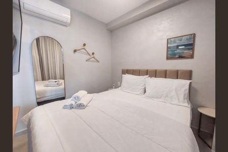 Studio para alugar com 27m², 1 quarto e sem vaga Studio para alugar com 27m², 1 quarto e sem vagaStudio