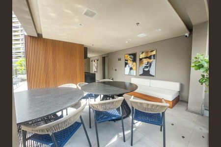 Studio para alugar com 27m², 1 quarto e sem vaga Studio para alugar com 27m², 1 quarto e sem vagaÁrea comum - Piscina