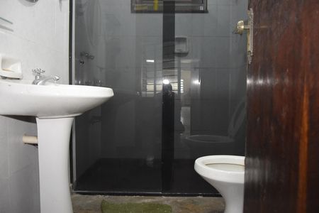 Casa para alugar com 800m², 6 quartos e 12 vagasBanheiro 3