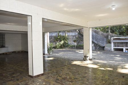 Casa para alugar com 800m², 6 quartos e 12 vagasGaragem