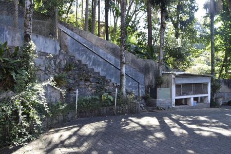 Casa para alugar com 800m², 6 quartos e 12 vagasQuintal