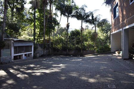 Casa para alugar com 800m², 6 quartos e 12 vagasQuintal