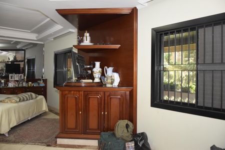 Casa para alugar com 800m², 6 quartos e 12 vagasSuíte