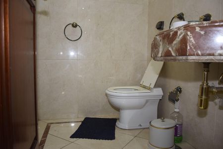 Casa para alugar com 800m², 6 quartos e 12 vagasLavabo