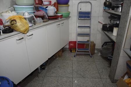 Casa para alugar com 800m², 6 quartos e 12 vagasDespensa