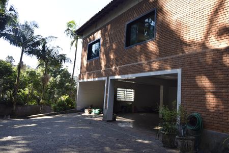 Casa para alugar com 800m², 6 quartos e 12 vagasQuintal