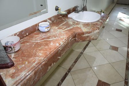 Casa para alugar com 800m², 6 quartos e 12 vagasLavabo