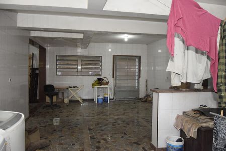 Casa para alugar com 800m², 6 quartos e 12 vagasLavanderia