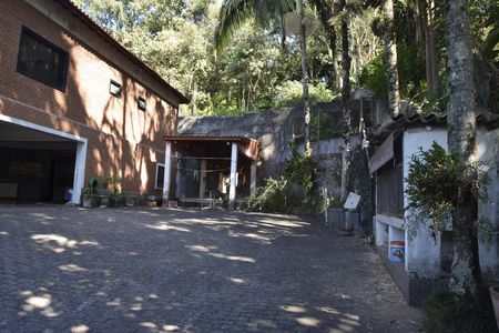 Casa para alugar com 800m², 6 quartos e 12 vagasQuintal