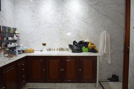 Casa para alugar com 800m², 6 quartos e 12 vagasBanheiro da Suíte