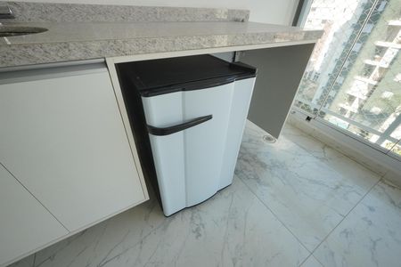 Apartamento para alugar com 92m², 3 quartos e 2 vagasVaranda