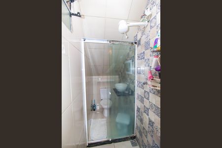 Casa à venda com 100m², 3 quartos e sem vaga Casa à venda com 100m², 3 quartos e sem vagaBanheiro Social