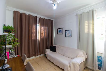Sala de casa à venda com 3 quartos, 100m² em São Domingos, Niterói