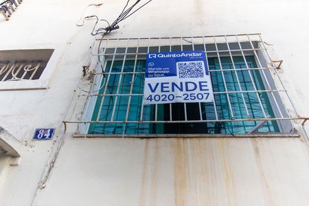 Casa à venda com 100m², 3 quartos e sem vaga Casa à venda com 100m², 3 quartos e sem vagaplaquinha