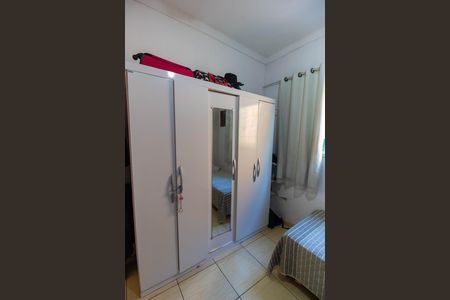 Casa à venda com 100m², 3 quartos e sem vaga Casa à venda com 100m², 3 quartos e sem vagaQuarto 2