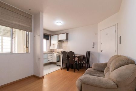 Sala/Cozinha de apartamento para alugar com 1 quarto, 30m² em Água Verde, Curitiba