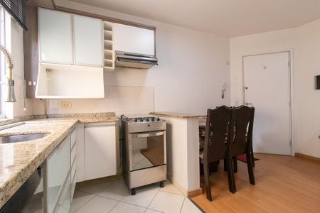 Sala/Cozinha de apartamento para alugar com 1 quarto, 30m² em Água Verde, Curitiba