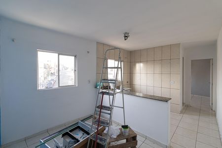 Sala/Cozinha/Área de Serviço de apartamento para alugar com 1 quarto, 30m² em Cangaiba, São Paulo