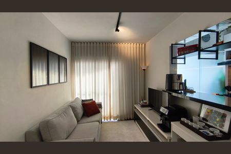 Sala de apartamento para alugar com 1 quarto, 42m² em Cambuci, São Paulo