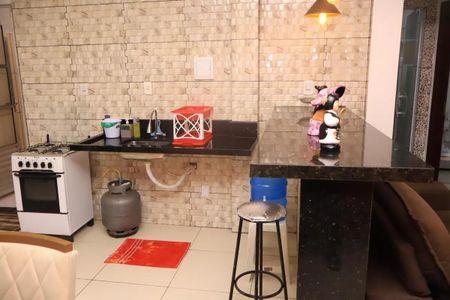 Cozinha de casa para alugar com 1 quarto, 90m² em Parque Continental II, Guarulhos
