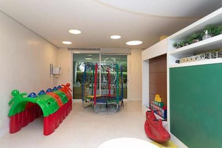 Apartamento à venda com 4 quartos, 223m² em Paraíso, São Paulo