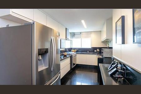 Apartamento à venda com 4 quartos, 223m² em Paraíso, São Paulo