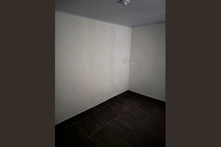 Quarto de casa para alugar com 1 quarto, 70m² em Parque dos Camargos, Barueri