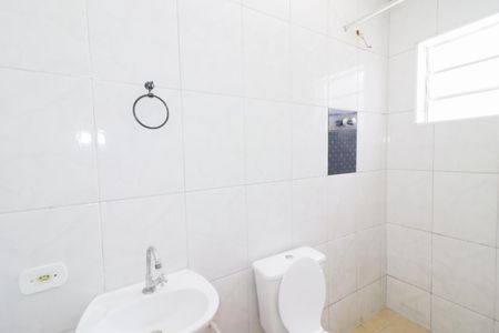 Banheiro de casa para alugar com 1 quarto, 50m² em Jardim Roberto, Osasco