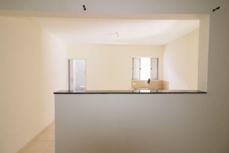 Sala/Quarto de casa para alugar com 1 quarto, 50m² em Jardim Roberto, Osasco